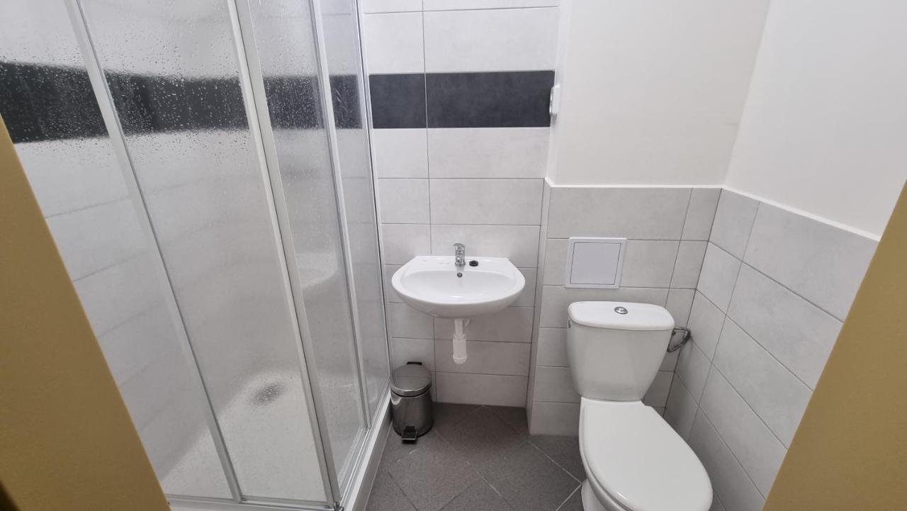 Hotel Rada Ostrava Ngoại thất bức ảnh